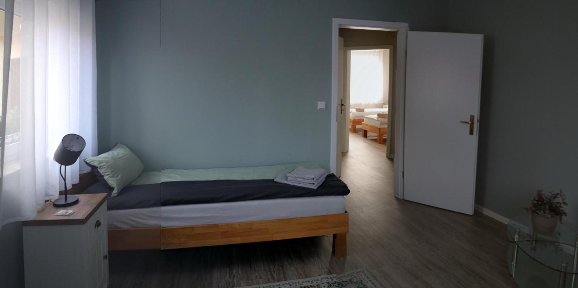 Am Mittelpunkt Deutschlands Apartment *