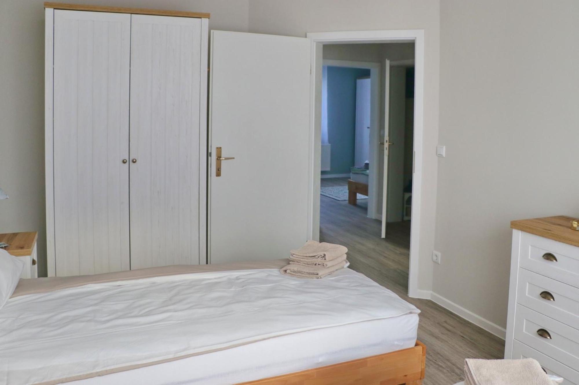 Am Mittelpunkt Deutschlands Apartment *